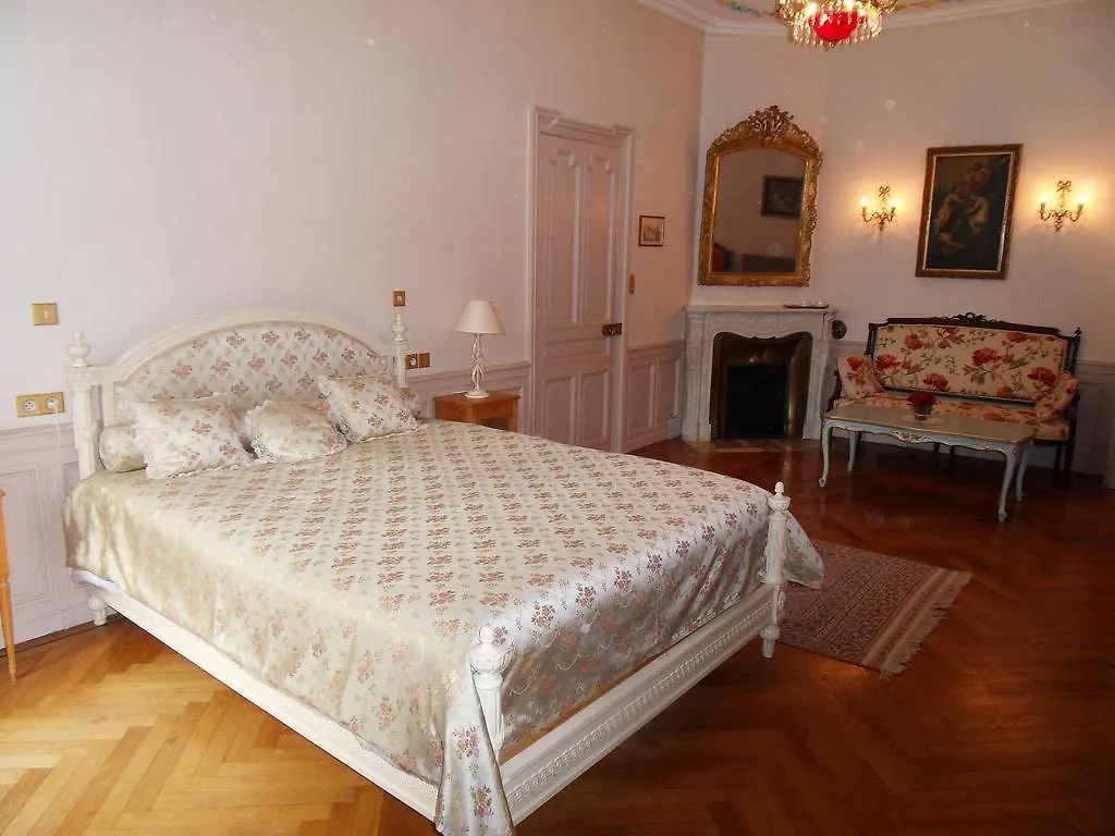 Chateau De La Motte Noailly 3*,  Frankrijk